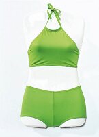 Grüner Bikini mit breiter Hüfthose und Halterneck-Top