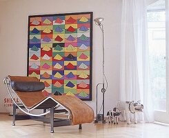 Pyramiden Patchwork-Decke als Bild an der Wand.