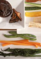 Gegartes Gemüse für Sushi-Spinat, Möhre,Gurke,Shiitakepilze,Bohnen