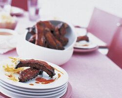 Spareribs mit Barbecuesoße 