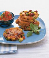 Gemüse - Fritters mit Tomaten 