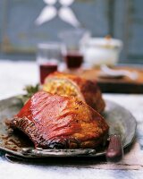 Gefüllte Lammbrust mit trockenen Früchten und Ricotta