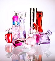 verschiedene Parfums von Azzaro, Aigner, Lancôme