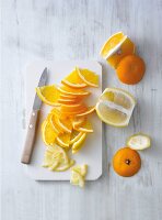 Orangenmarmelade, Step1, Orangen und Zitronen mit Messer schneiden