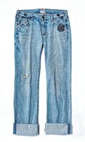 Freisteller: Jeans im Used-Look, hochgekrempelt