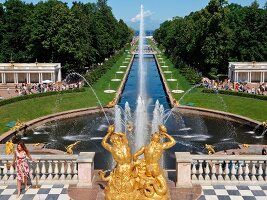 View of Peterhof Grand Cascade Garden with fountain in St. Petersburg, Russia