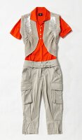 Golfmode: Weste mit Pailletten, Dreiviertelhose, Poloshirt in Orange