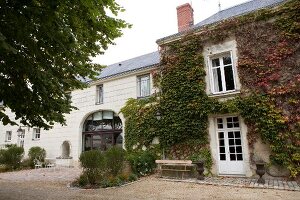 Facade of house at Domaine de la Romanee-Conti