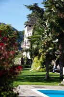 Gartenanlage des "Schloss Plars" in Südtirol