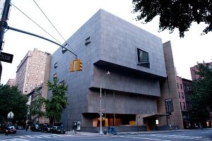 New York: Whitney Museum von außen