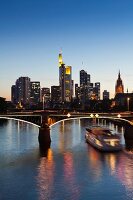 Hessen, Frankfurt, Ignatz-Bubis- Brücke, Main, Dom, Skyline, Titel 3