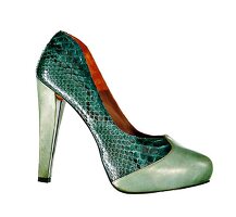 Pumps mit Kroko-Optik aus Leder von Paco Gil