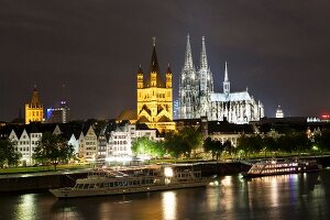 Köln, Rhein, Groß St. Marin, Kölner Dom, bei Nacht, Lichter