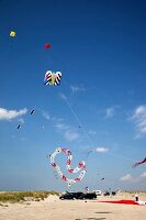 Dänemark, Fanö, Strand, Himmel, Drachenfest, Drachen steigen lassen