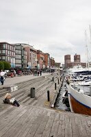 Norwegen, Oslo, Aker Brygge, Steg, Boote, Stranden, Stadt, Promenade