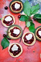 Almond tartlets with cherries