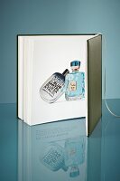 Parfüms als Buch, von Comme des Garc ons, Nudo blue