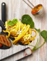 Tagliatelle with basil pesto