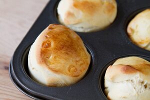 Mini-Brioches in Muffinform