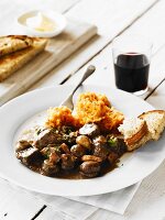 Boeuf Bourgignon mit Süßkartoffelbrei