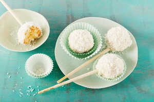 Coconut cake pops