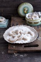 Classic Vanillekipferl (crescent-shaped vanilla biscuits)