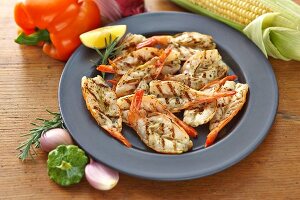 Grilled prawns with rosemary and lemon