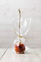A toffee apple as a gift
