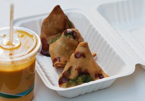 Indische Burritos im Curry Up Now Food Truck (San Francisco, USA)