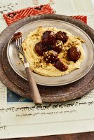 Beef meatballs with cannellini bean purée (Dubai)