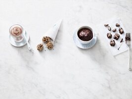 Four quick low card desserts with chocolate