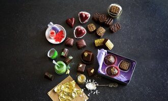 Decorated pralines as a gift