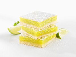 Key Lime bars with icing sugar