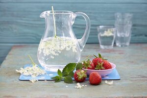 Fresh water with elderflowers