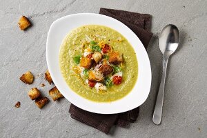 Cream of vegetable soup with croutons