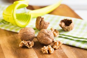 Whole Walnuts with Nut Crackers