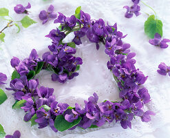 Scented violet heart