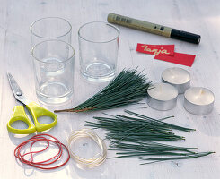 Tealight with pine needle decoration (1/5)