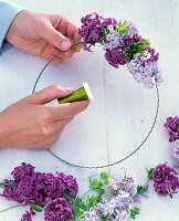 Lilac wreath with woodruff (1/2)