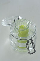 Herb lantern with interlocking glasses (2/5)