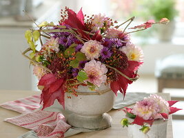 Mixed autumn bouquet: Dahlia (dahlias), Aster (autumn asters), Sedum