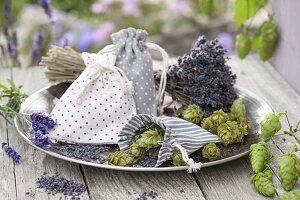 Herb potpourri for restful sleep