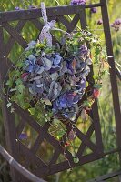 Flower arrangement of hydrangea (hydrangea flowers) with tendrils of hedera