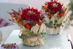 Disguise tin pot with maize leaves