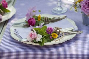 Summer table decoration