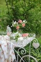 Romantic arrangement of white and pink flowers