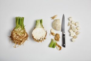 Chopping celeriac (step by step)