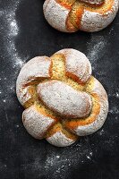 Braided herb bread with spices