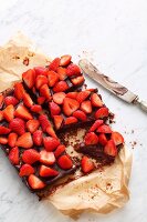 Quick and easy strawberry and chocolate tart