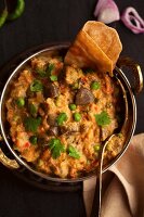 Mushroom and peas curry
